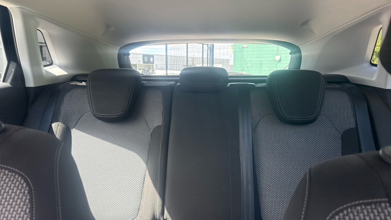 Vauxhall Grandland X 1.2 Turbo SE 5dr Petrol Hatchback